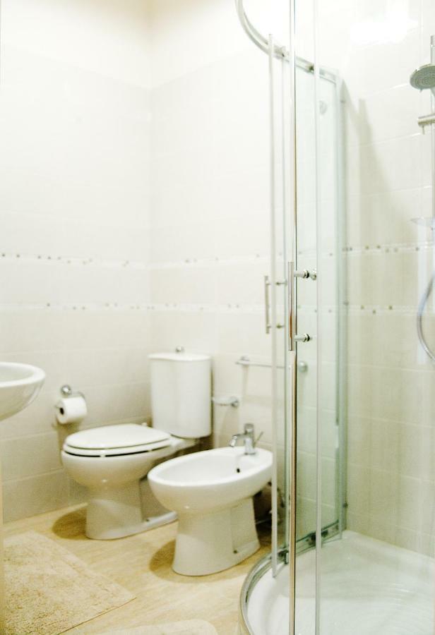סירקוזה Rosa Holiday Home מראה חיצוני תמונה