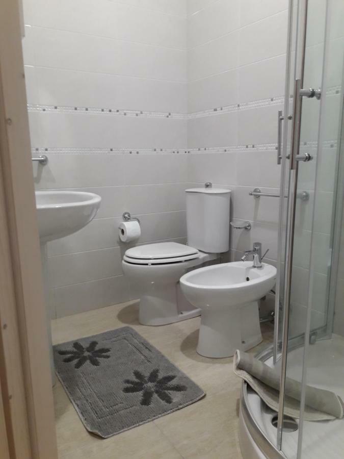 סירקוזה Rosa Holiday Home מראה חיצוני תמונה